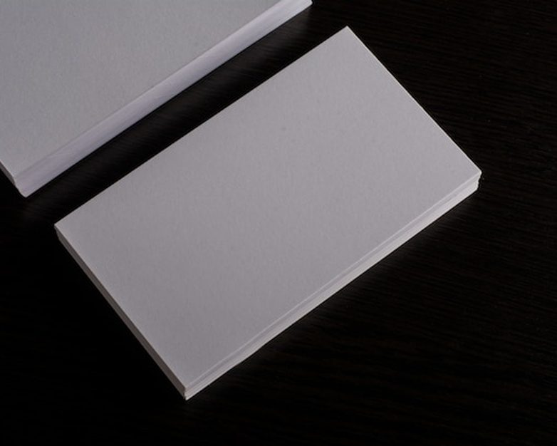 Envelopes personalizados impressos em offset com acabamento